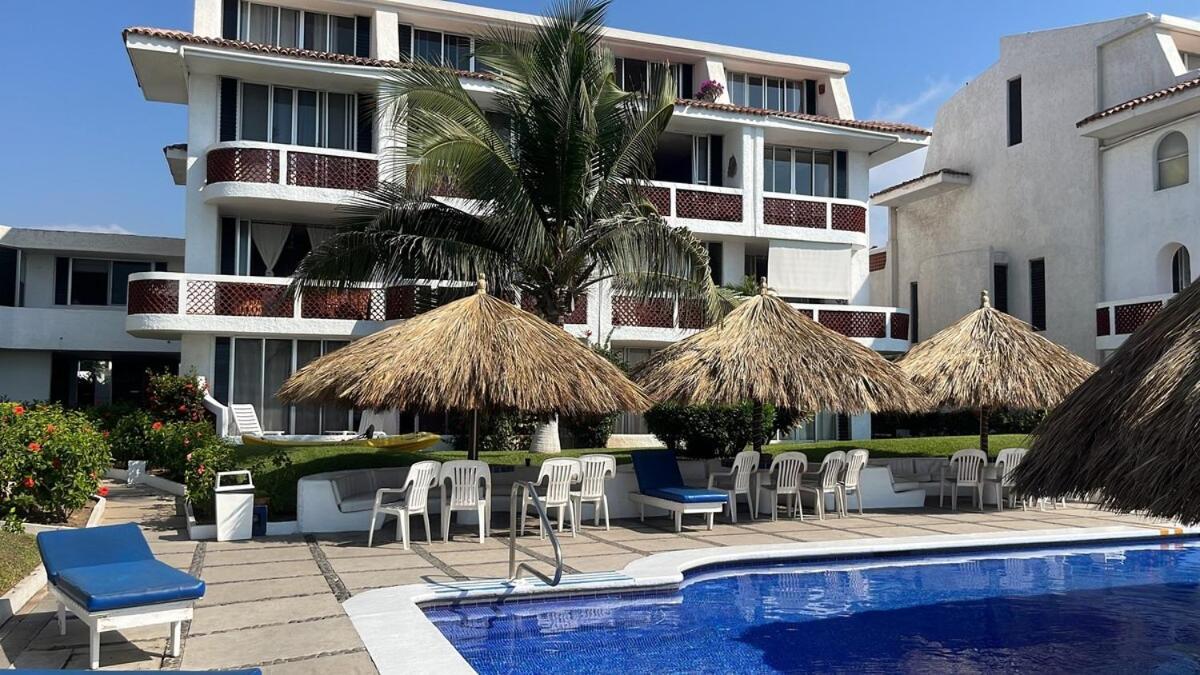 Spacious Apartment In Manzanillo Right On The Beach Dış mekan fotoğraf